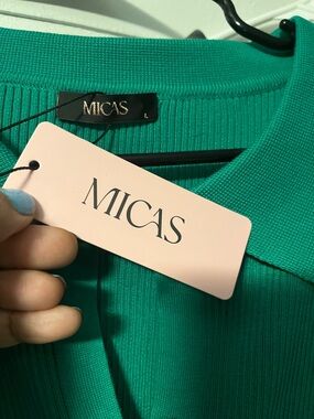 MICAS Women's Emerald Brown & Grey Ribbed Cardigan Sweater